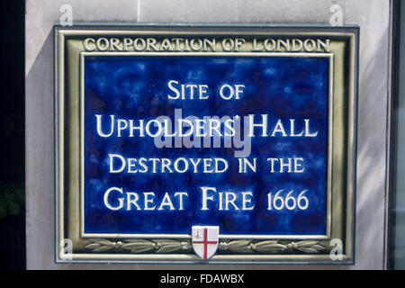 Grande Incendio di Londra 1666 targa blu commemorando indicante il sito di Propagattori Hall che è stato distrutto in un incendio Foto Stock