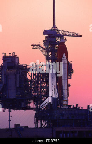 Merritt Island, Florida, Stati Uniti d'America, 22 aprile 1991 Space Shuttle Discovery sulla rampa di lancio 39A CREDITO: Mark Reinstein Foto Stock