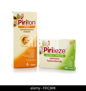 Piriton Anti istamina per allergie e punture di insetti su sfondo bianco Foto Stock