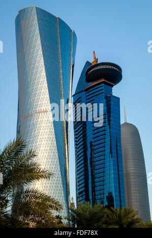 L'Al Bidda Tower, il World Trade Center di Doha e Torre di Doha, Doha, Qatar Foto Stock