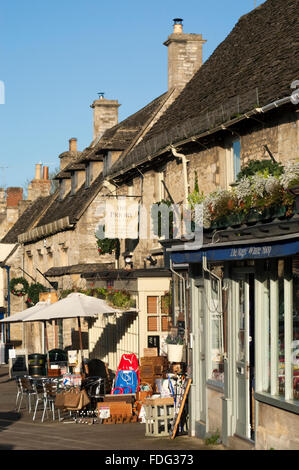 Burford High Street Foto Stock