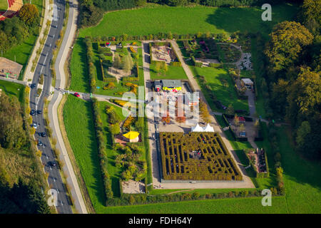 Vista aerea, labirinto ex Landesgartenschau Sauerland, CON SEDE IN HEMER GmbH, labirinto di siepi, parco giochi, CON SEDE IN HEMER, Sauerland, Foto Stock