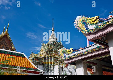 Frammento di Phra Mondob, la scrittura Hall. Wat Pho tempio di Bangkok, Tailandia. Foto Stock