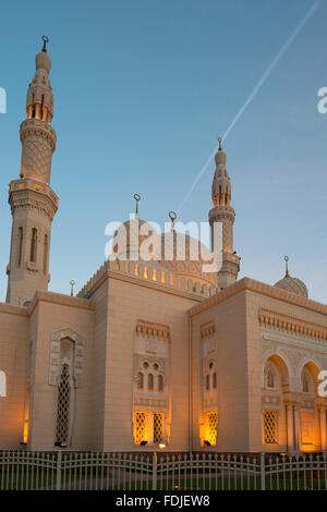 La Moschea di Jumeirah, Dubai, EAU. Foto Stock