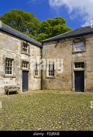 Le Scuderie cortile che fa parte della tenuta di Gibside, Newcastle upon Tyne. George Bowes eredita le proprietà nel 1722 e paesaggistici terreni intorno Gibside Hall. Foto Stock