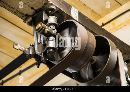 Macchinari sul display a Bradford Industrial Museum, Bradford, West Yorkshire, Regno Unito Foto Stock