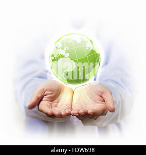 Sistema del pianeta in mano. Immagine concettuale. Foto Stock