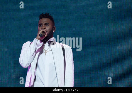 Brighton, Regno Unito. 2 febbraio 2016. Jason Derulo eseguire presso il Centro di Brighton a febbraio 2nd, 2016 inBrighton, Inghilterra. Credito: Jason Richardson/Alamy Live News Foto Stock