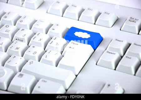 Immagine della tastiera del computer con simbolo clous su di esso Foto Stock