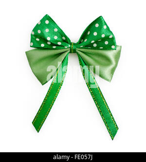 Il verde di raso isolati su sfondo bianco Foto Stock