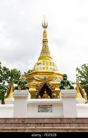Prathat Sanhai Pagoda in Wianghaeng, Chiangmai Thailandia Foto Stock