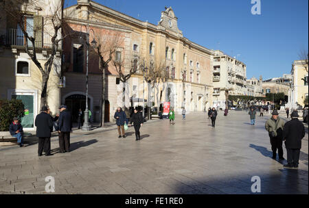 Piazza Vittorio Veneto, Matera, Basilicata, Italia Foto Stock