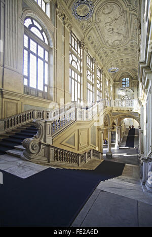 Palazzo Madama, interno, sud scalinata, Torino, Piemonte © Credito Roberto Sacco/Sintesi/Alamy Stock Photo Foto Stock