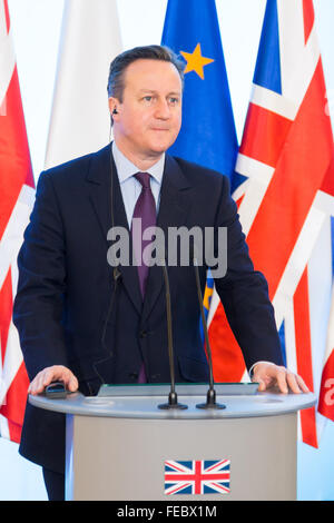 Varsavia, Polonia. 5 febbraio, 2016. Il primo ministro del Regno Unito David Cameron durante una conferenza stampa con il Primo Ministro polacco Beata Szydlo nella cancelleria del Primo ministro della Polonia il 05 febbraio 2016 a Varsavia in Polonia. Credito: MW/Alamy Live News Foto Stock