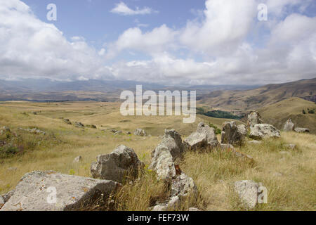 Zorats Karer cerchio di pietra vicino a Sisian in Armenia Foto Stock
