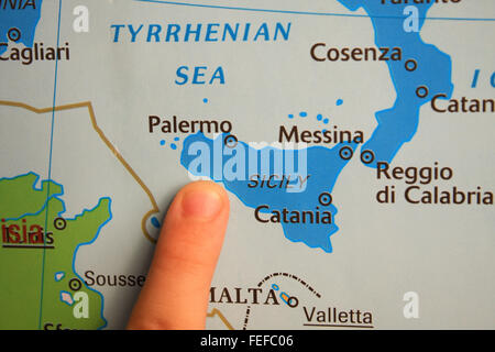 Mostra la Sicilia sulla mappa Foto Stock
