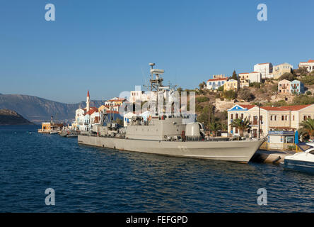 Kastellorizo è una piccola isola greca nel sud Agean in Grecia. Ha un piccolo aeroporto e popolare è un giorno di viaggio da Kas Foto Stock