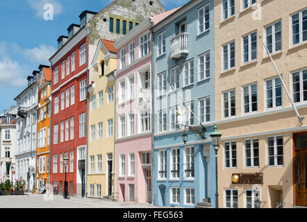 Case colorate d'epoca, Nyhavn, Copenaghen (Kobenhavn), Regno di Danimarca Foto Stock