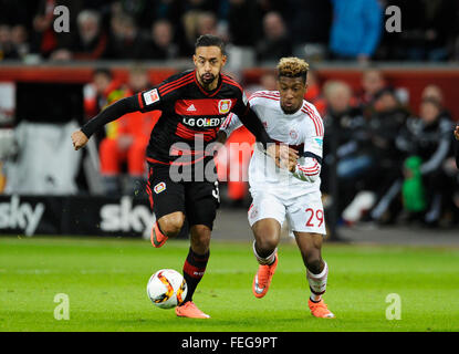 BayArena Leverkusen, Germania 6..2.2016, il calcio tedesco Bundesliga giornata 20 2015/16, Bayer 04 Leverkusen vs FC Bayern MŸnchen (Monaco di Baviera Munchen, Muenchen) -------- Karim Bellarabi (Leverkusen) gegen Kingsley Coman Foto Stock