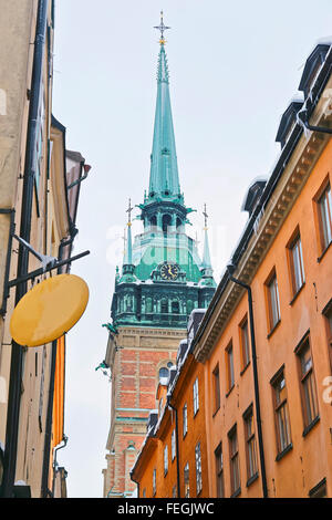 Vista di santa Chiara Chiesa di Norrmalm come una parte di Gamla Stan di Stoccolma. Norrmalm è il quartiere della città di Stoccolma. Stoccolma è la capitale della Svezia. Foto Stock