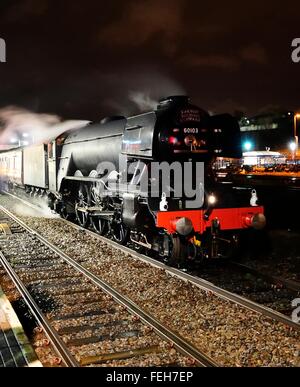 Blackburn, Regno Unito. 06 feb 2016. Flying Scotsman a Blackburn Station 6 Feb sul primo Mainline run Credit: Andrew Rawcliffe/Alamy Live News Foto Stock