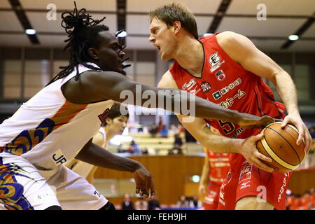 (L a R) Haminn Quaintance (libellule), Rick Rickert (jet), 7 febbraio 2016 - Basket : National Basketball League 'NBL' 2015-2016 tra getti di Chiba 70-69 HIROSHIMA libellule in città Yachiyo palestra, Chiba, Giappone. (Foto di AFLO SPORT) Foto Stock