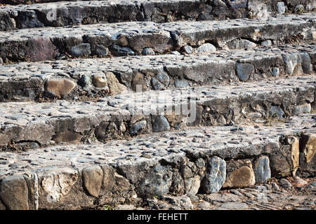 Bella scala nella città vecchia Foto Stock