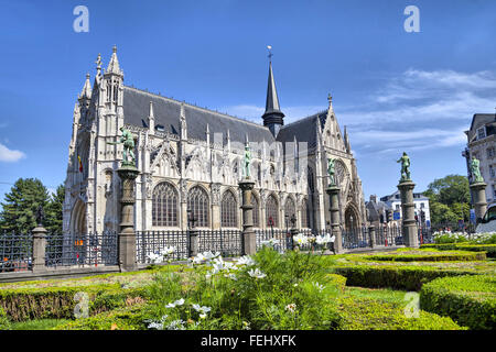 La cattedrale di Notre Dame du Sablon e la Cattedrale di Bruxelles in Belgio Foto Stock