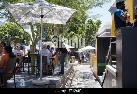 Bree Street Cafe 'cultura Club formaggio' e 'Bacon su Bree' di Città del Capo - Sud Africa Foto Stock