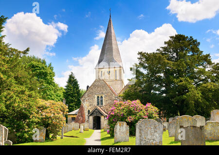 St James Church, Shere, Surrey, Regno Unito Foto Stock