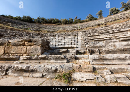 Passi per le sedi del teatro di Nysa in Maeander, antica città di Anatolia, Sultanhisar, Provincia di Aydın, Turchia Foto Stock