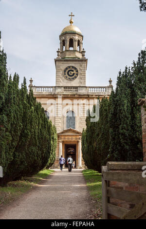 San Michele e Tutti gli angeli accanto alla Corte Witley Foto Stock