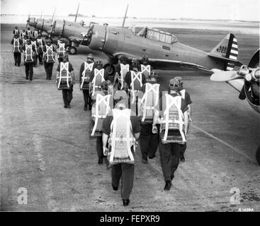 Questa immagine mostra il North American BT-9C, un velivolo da addestramento utilizzato dal 47th School Squadron a Randolph Field. Il BT-9C fu un modello importante per l'addestramento dei piloti della U.S. Air Force durante gli anni '1930 Foto Stock