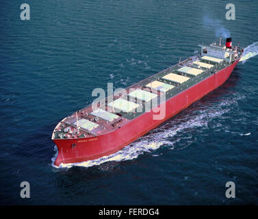 Le prove in mare della nave portarinfuse 'Orenda ponte' prove in mare della nave portarinfuse 'Orenda ponte' Foto Stock