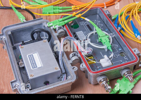 Dispositivo in fibra ottica pronti per la trasmissione di dati a pacchetto Foto Stock