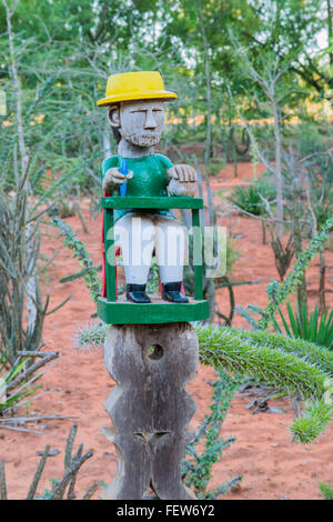 Aloalo, funebre tradizionale scultura palo, Berenty, Fort Dauphin, provincia di Toliara, Madagascar Foto Stock