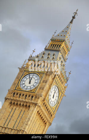 Big Ben scioperi da cinque a dodici a Westminster, Londra, Regno Unito Foto Stock