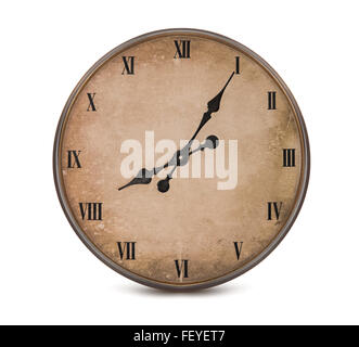 Vintage orologio con i numeri romani isolato Foto Stock
