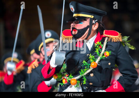 Peruviano danza folcloristica. Festival internazionale di danze popolari El Buen Pastor Scuola, comune di Los Olivos, Lima, Peru Foto Stock