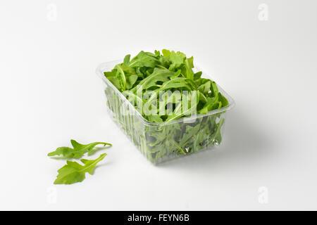 Pacchetto di fresche foglie di rucola Foto Stock