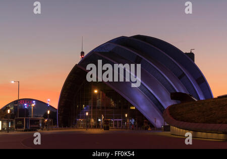 Auditorium Clydeside al crepuscolo, Finnieston, Glasgow Foto Stock