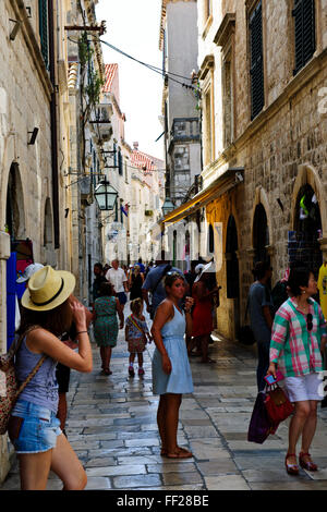 Dubrovnik,Città Vecchia,pareti,fortificazioni,Venetian,gotico e di architettura tardo rinascimentale,vicoli,Croazia.est Adriatico Foto Stock