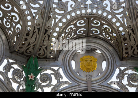 Fontana commemorativa in Broad Street Marzo Foto Stock