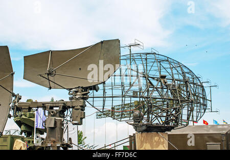 5 bielorusso mostra militare MILEX 2009 - 19-22 Maggio 2009.Antenne di difesa antiaerea radar. Foto Stock