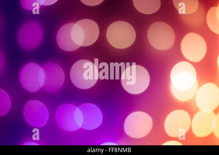 Festa con sfondo bokeh di fondo naturale e luminoso luci dorato. vintage  sfondo magico con colorati bokeh. primavera estate Natale Capodanno  discoteca p Foto stock - Alamy