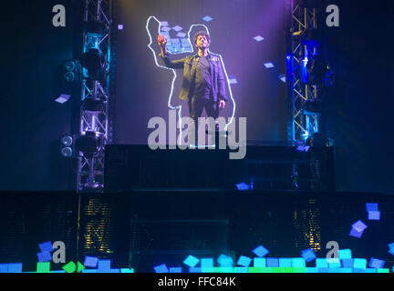 Torino, Italia. 11 Febbraio 2016. Il cantante italiano Max Gazz suona dal vivo durante un concerto alla Concordia il 11 febbraio 2016 a Torino Foto Stock