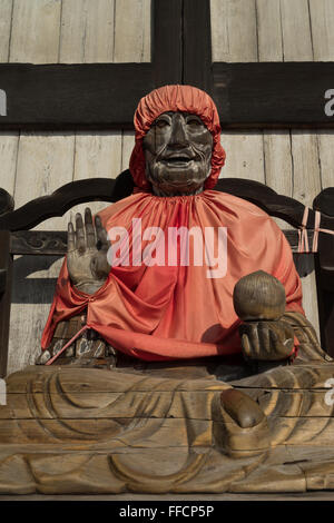 Pindola statua di Tempio di Todai-ji di Nara, Giappone Foto Stock