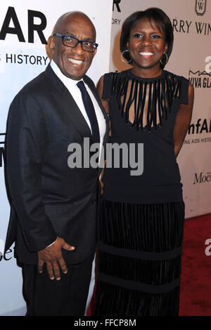 Al Roker e Deborah Roberts assiste il 2016 amfAR New York Gala a Cipriani Wall Street il 10 febbraio 2016 in New York City/picture alliance Foto Stock