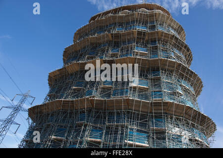 Hoola Sviluppo di 23-e 24 piani di appartamento residenziale torri in Royal Victoria Docks di East London, England Regno Unito Foto Stock