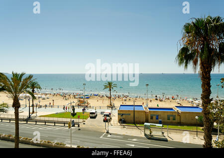 Fronte spiaggia PROMENADE O LA PASSERELLA IN ALICANTE spiaggia di Postiguet Foto Stock